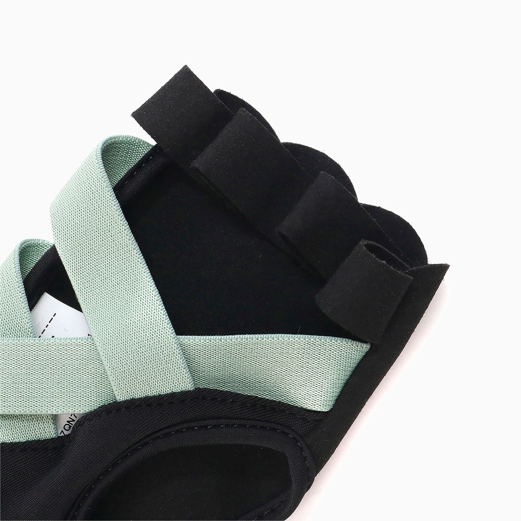 Frosty Green Puma Studio Training Women's Gloves | 4952GSWDH