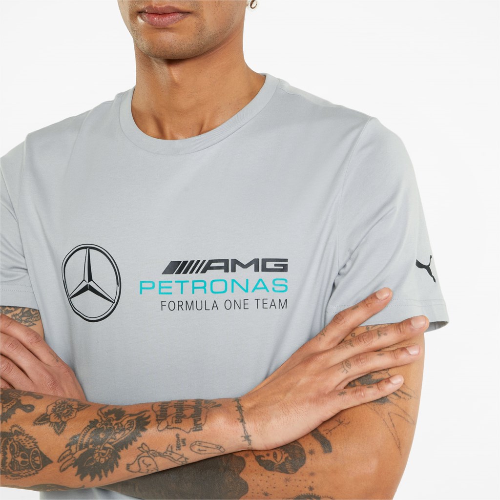 Mercedes Team Silver Puma Mercedes F1 ESS Logo Men's Tee | 5672ALGXM