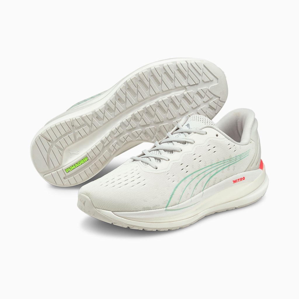 Nimbus Cloud / Green Glare Puma Magnify Nitro Running Women's Sneakers | 6521ZPTDE