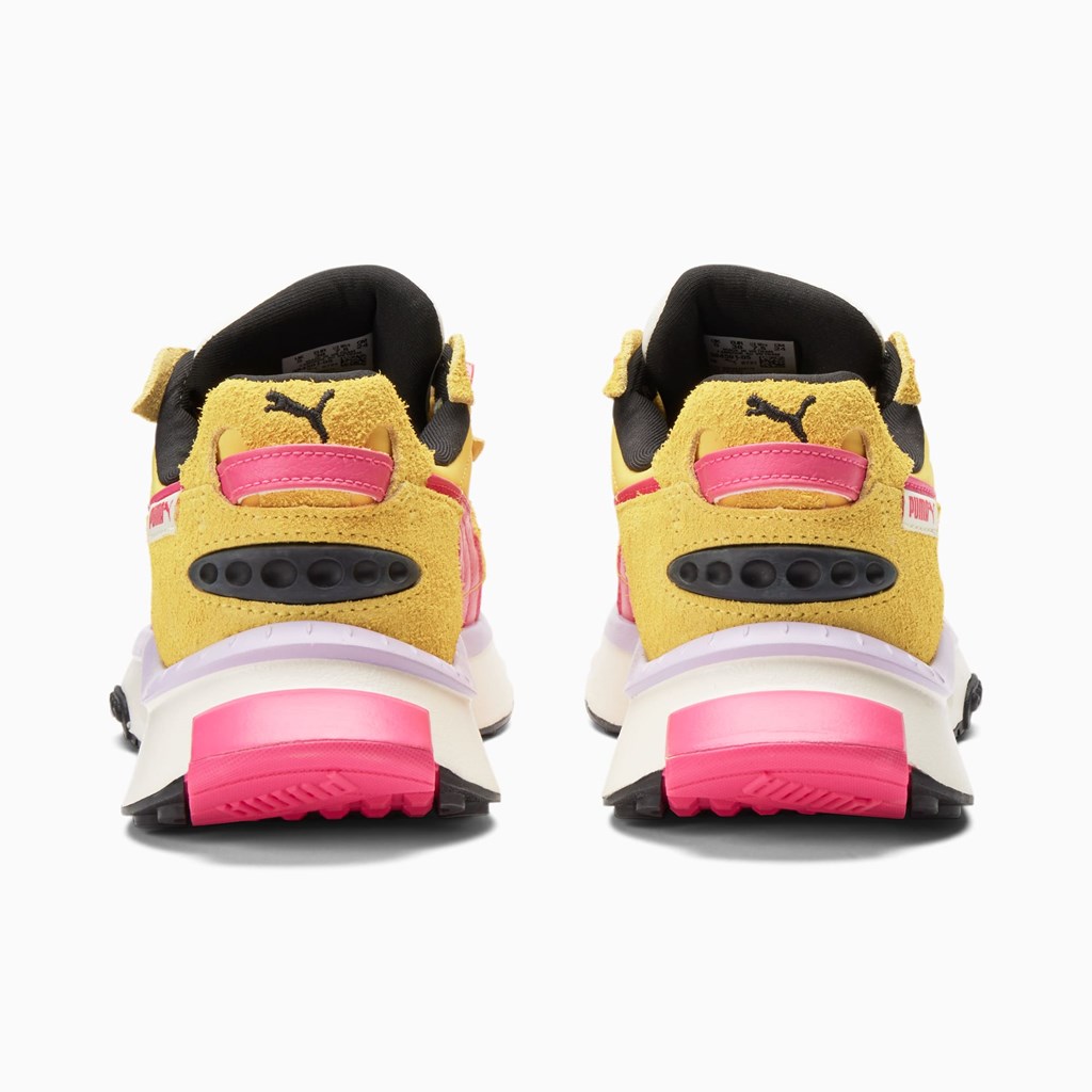 Super Lemon / Glowing Pink Puma Wild Rider Vintage  Women's Sneakers | 6910MVPWH