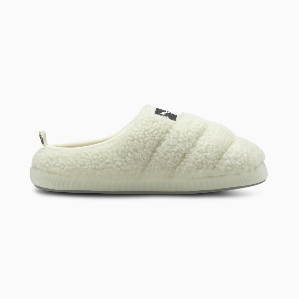 Whisper White Black Puma Scuff Sherpa Women's Slippers | 0296WLZSV