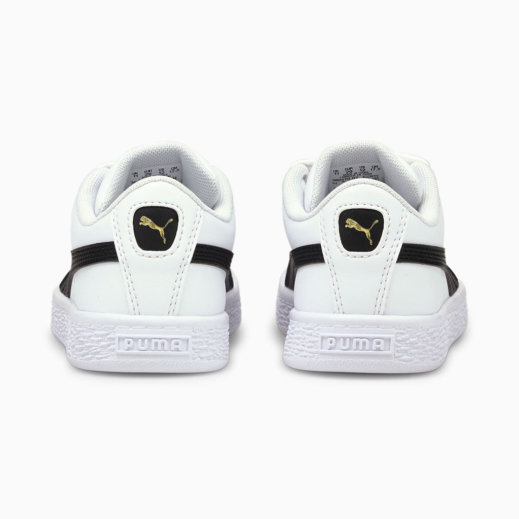 White / Black Puma Basket Classic XXI Little Boys' Sneakers | 7462RKNXB