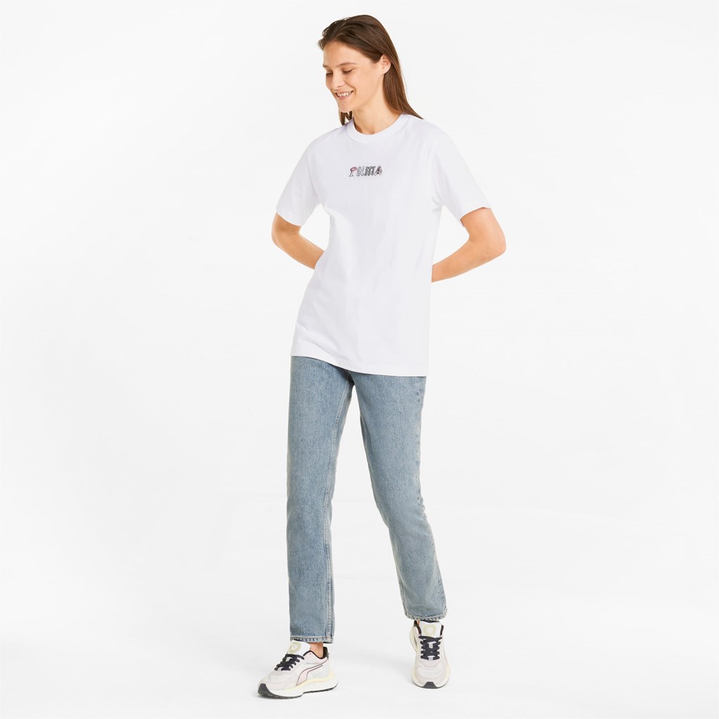 White Puma Downtown Relaxed Graphic Women's Tee | 2418CUAGR