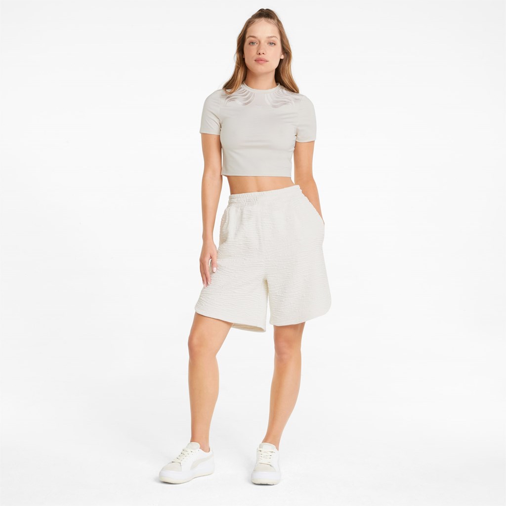 White Puma Snow Tiger Cropped Tight Women's Tee | 2047YPLBI